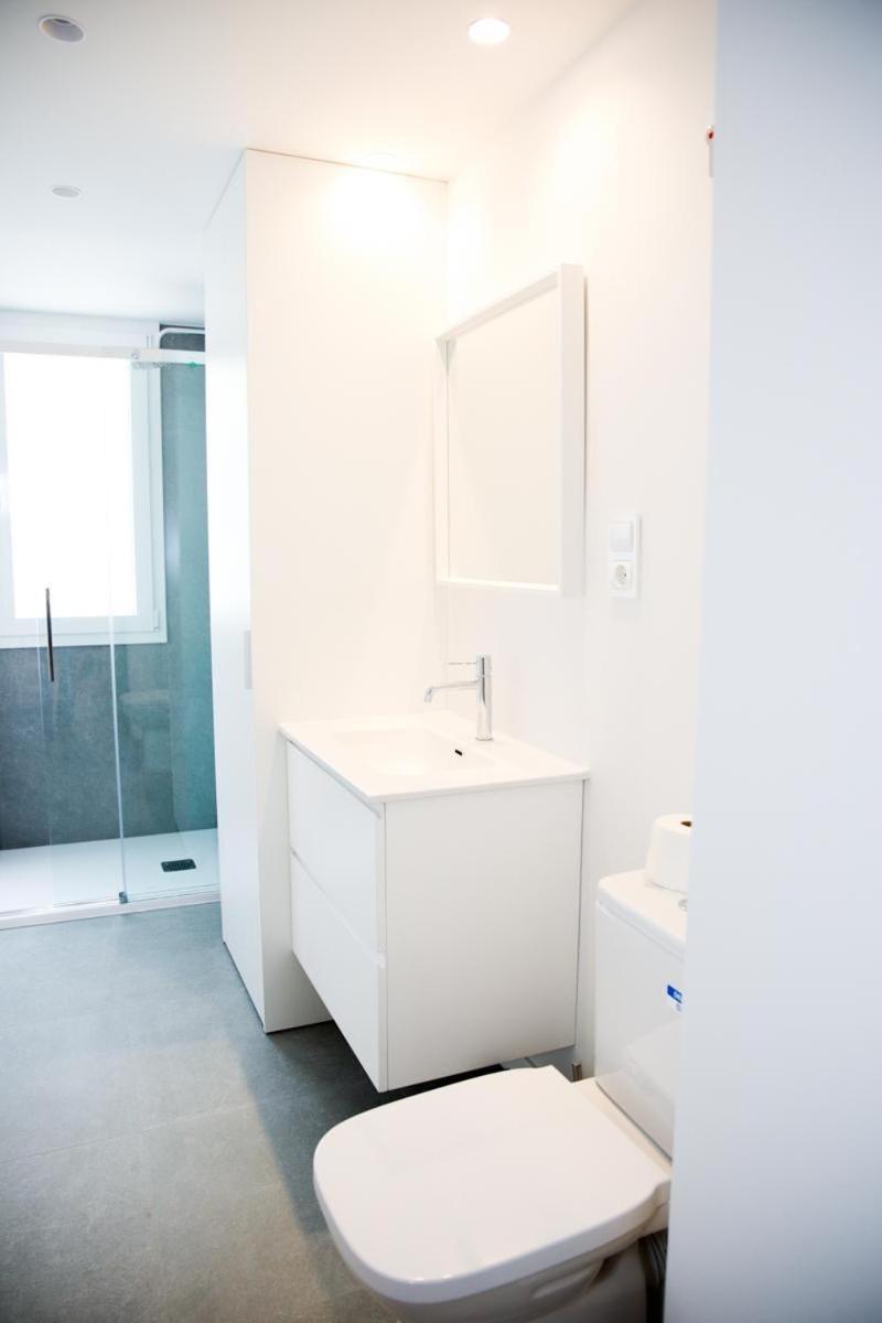 Family Apartment In The Malaga City Center المظهر الخارجي الصورة