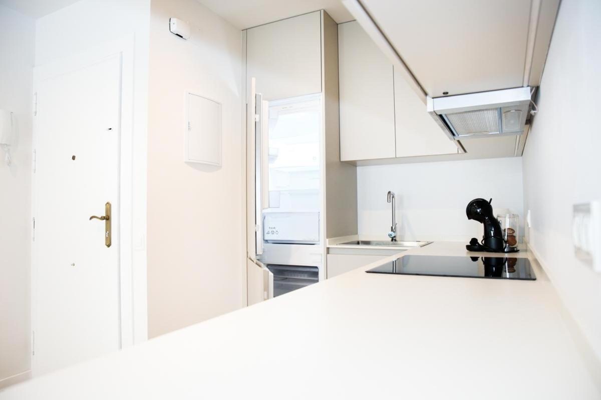Family Apartment In The Malaga City Center المظهر الخارجي الصورة
